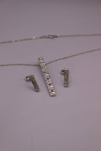 Feather Texture Natural Gemstone Necklace