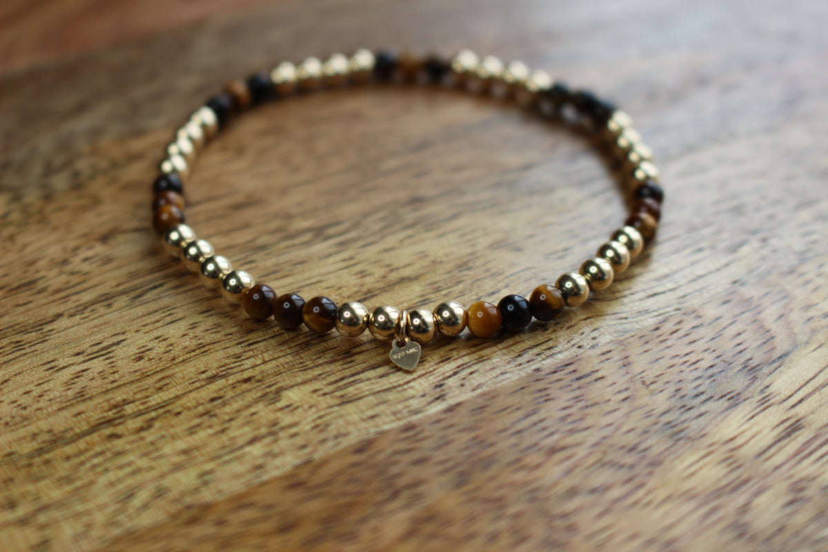 Gold stretch Bracelet with Tigers Eye